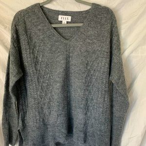 Soft grey Elle sweater☁️